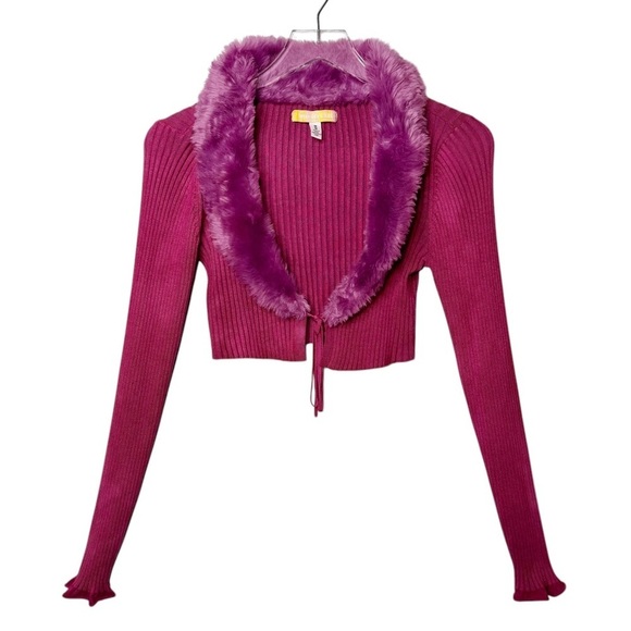 Urban Outfitters Pink Cropped 90s Ribbed Women’s Cardigan Fuzzy Collar Sz M - Picture 1 of 12